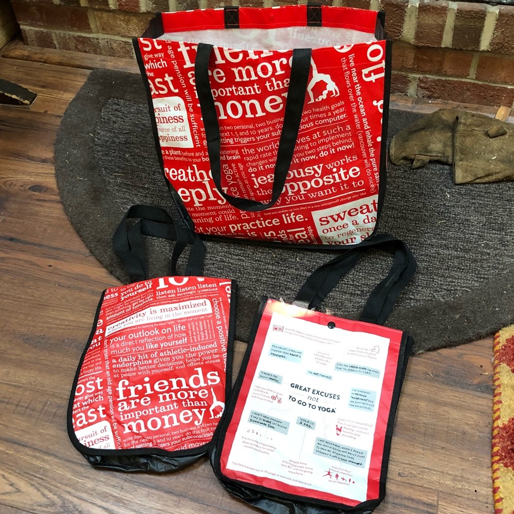 COPY - 🔥 4/$25 Lululemon Tote Bags: 1 Large 2 Small 🎉🔴
